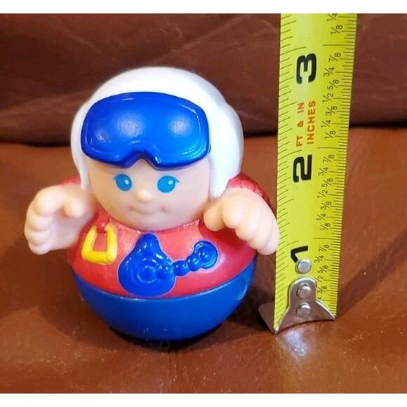 2.5 Inch 1987 Playskool Weebles Wobbles Pilot Parachuter Skydiver Plastic Figure - Picture 8 of 9